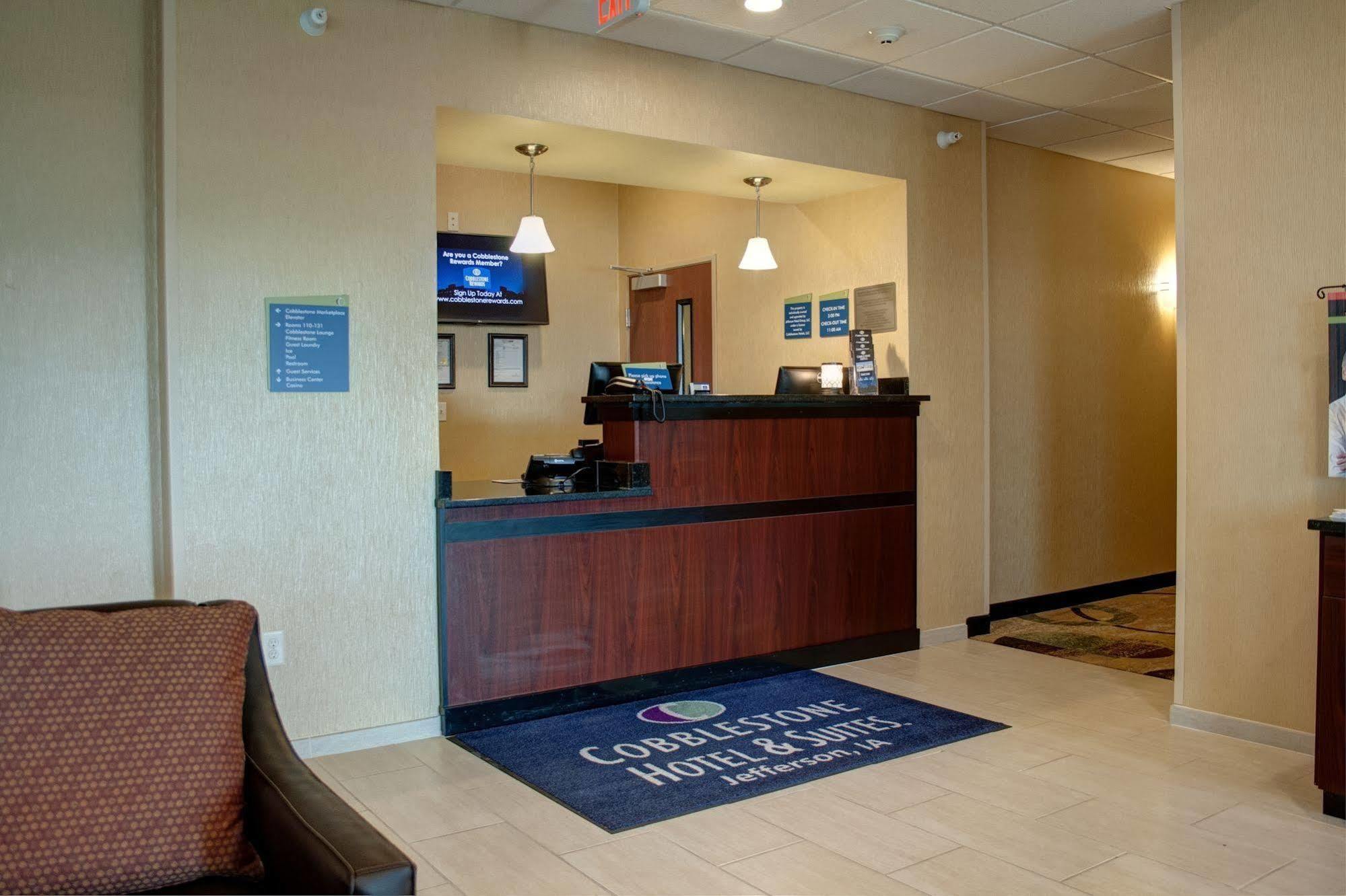 Cobblestone Hotel And Suites - Jefferson Exterior foto
